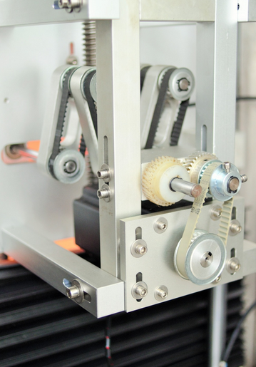 Mesin label tutup lan sealing awak nyusut kanthi rong kepala