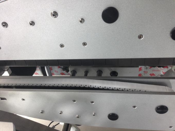 Sistem Kontrol PLC Mesin Label Stiker Botol Multiple Jinis