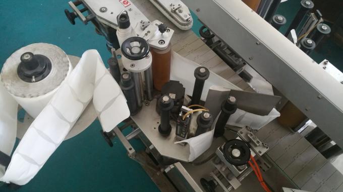 Mesin Applikator Stiker Botol Persegi 25kg, Mesin Labeling Kanthi Botol Panganan Kacepetan Stabil