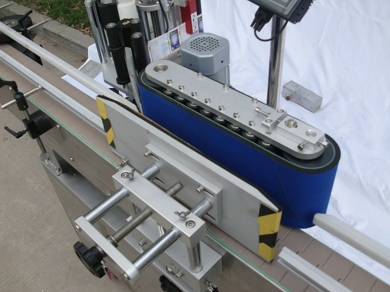 China Aerosol bisa mesin label botol bulat kanthi otomatis kanggo 20-200 pcs / min